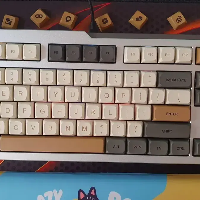 XDA shimmer 키캡