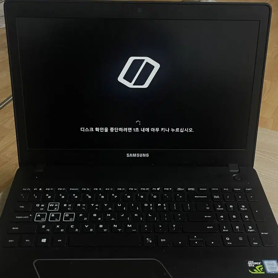 삼성오다세이 게이밍노트북 i5 - 7300 (네고가능)