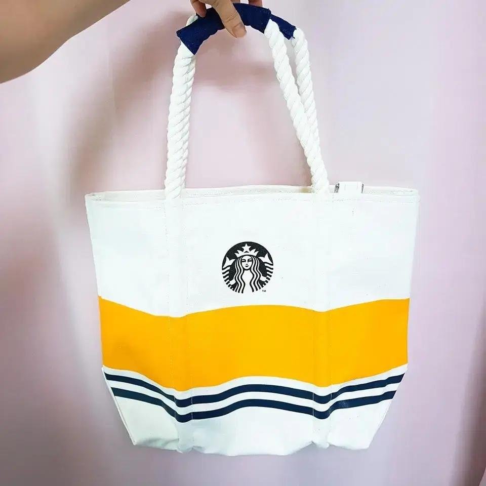 Starbucks's very pretty canvas bag~ (Genuine)