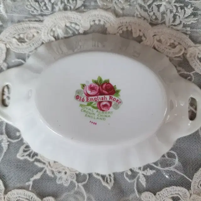 (특가세일)로얄알버트old English rose bon bon dish