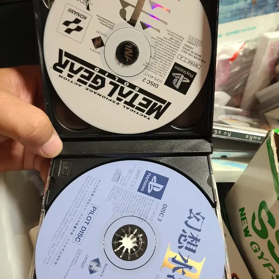 PS 팔스  게임 CD 메탈기어솔리드 일어판.설명서,3disc