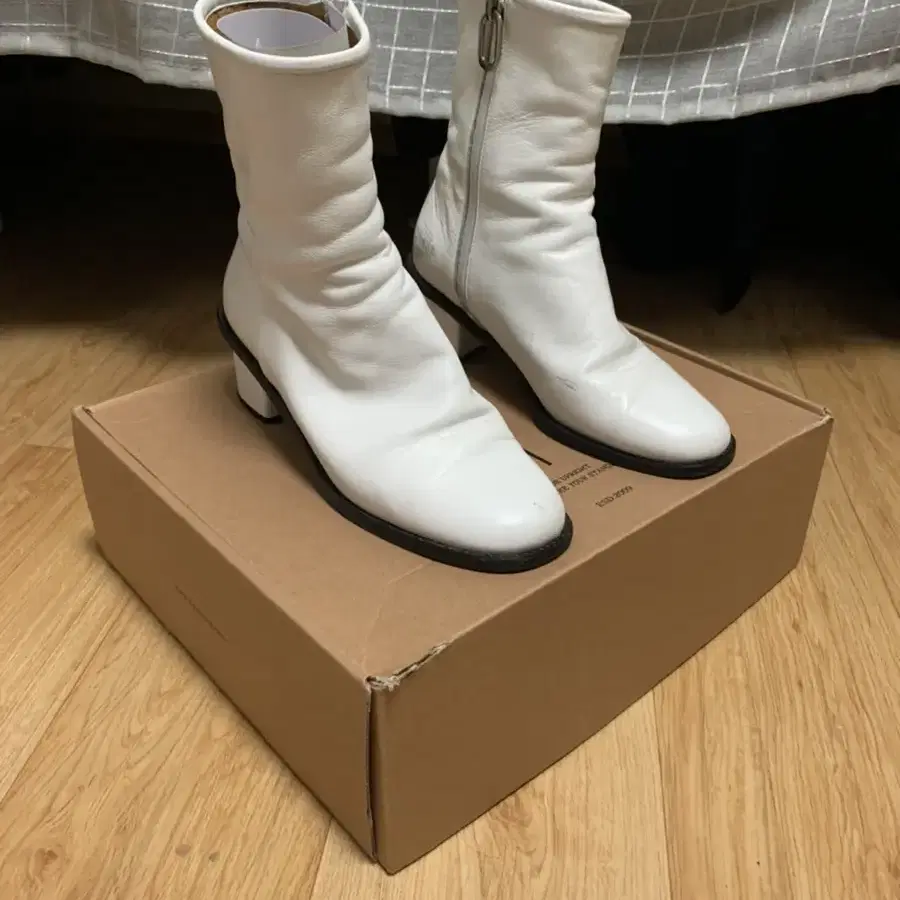 바이언스_moodankleboots(white)_230