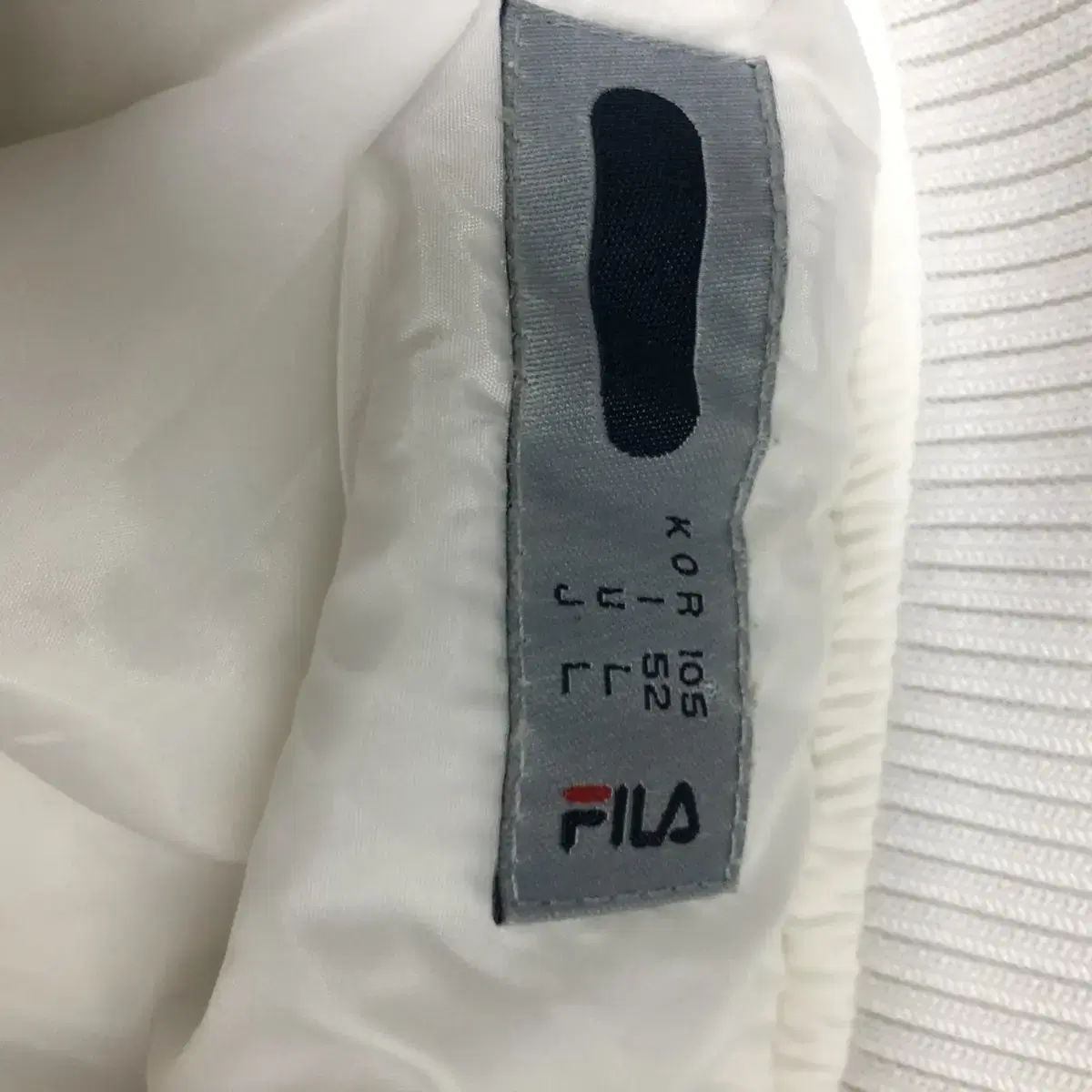 필라패딩 fila 필라아노락패딩 필라웜업 필라바람막이 휠라 보드복 