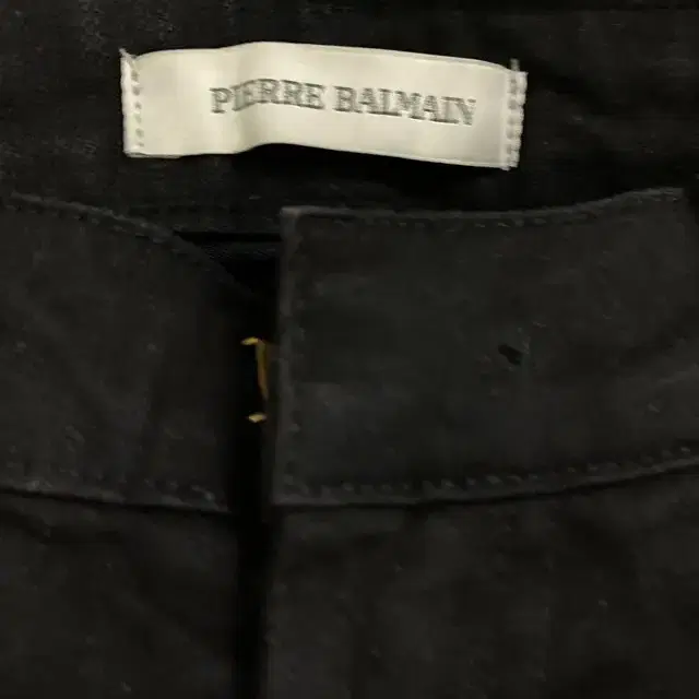 정품 Pierre Balmain 피에르 발망 블랙 골드링 코르셋 팬츠