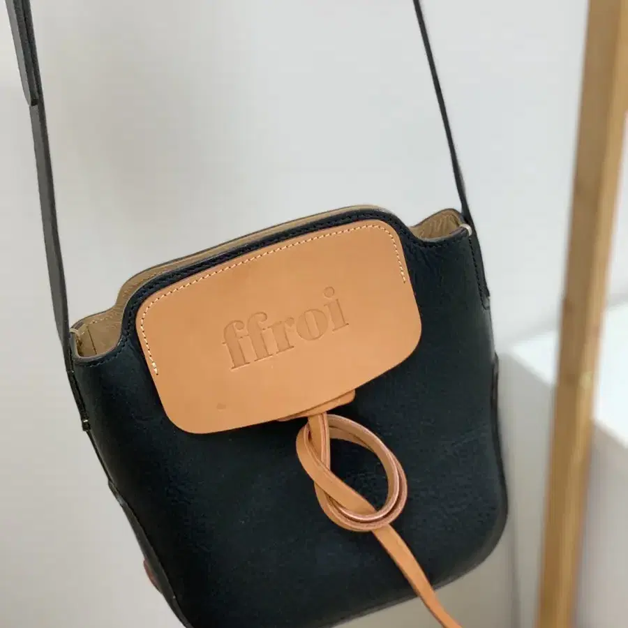 (!!마지막 가격내림!!)프루아 쿠쿨백 ffroi CUCUL BAG