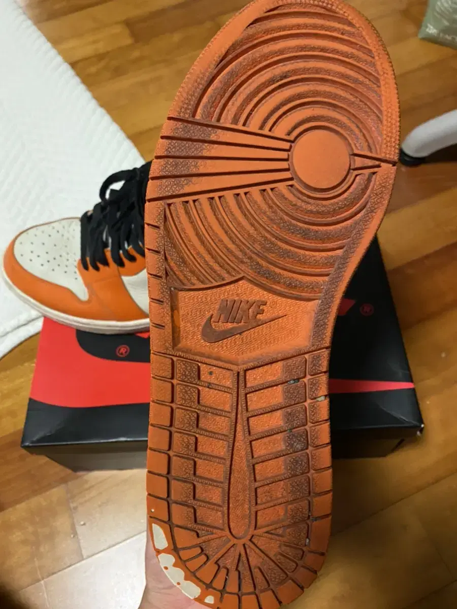 Jordan 1 Shattered Backboard Away 2