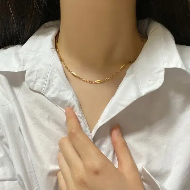 (Not sold by jin!)New Arrival Gold Triangle Chain Choker Necklace