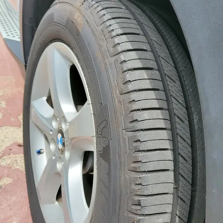 bmw  x5  e70미쉐린 타이어 255 55 18