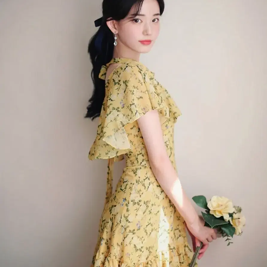 (새상품,무배) 밀크코코아 lemon flower olivia dress