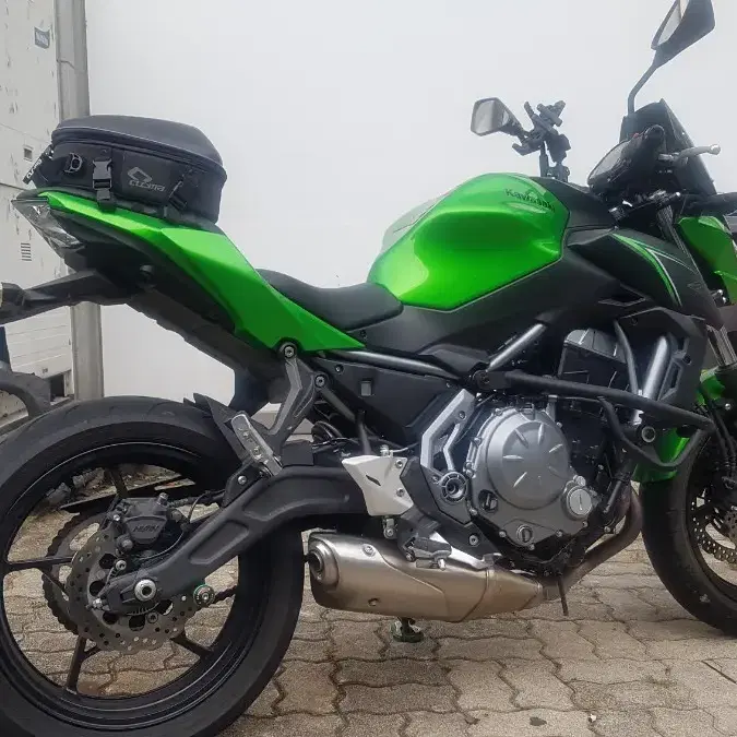 17년식 z650 팔아여