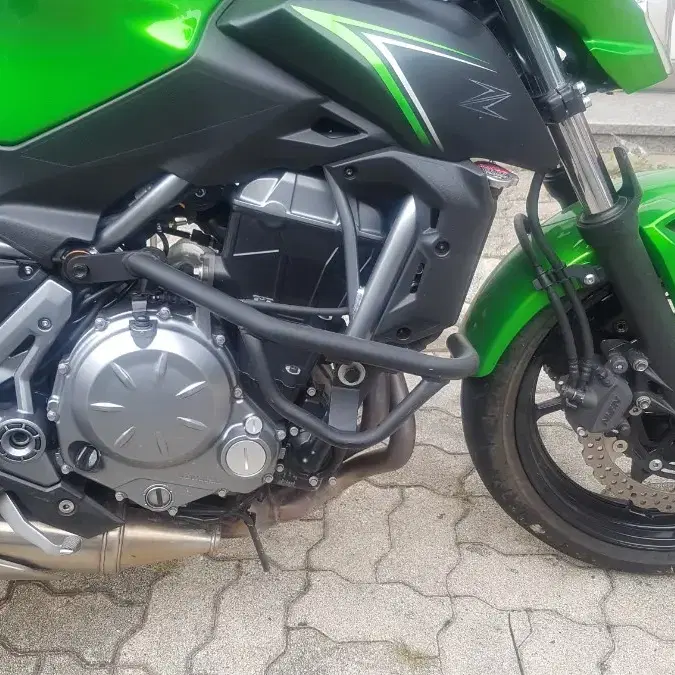 17년식 z650 팔아여