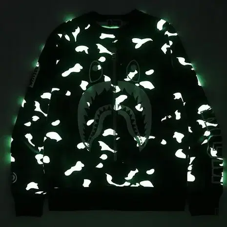 BAPE 베이프 시티 카모 샤크 크루넥 야광