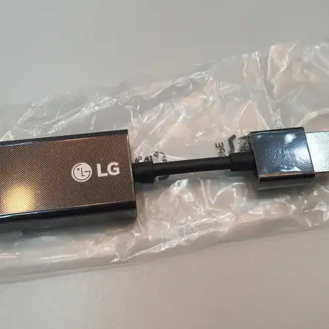 LG 그램 HDMI to VGA 컨버터