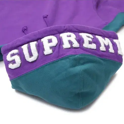 SUPREME 슈프림 패널드 후드 바이올렛