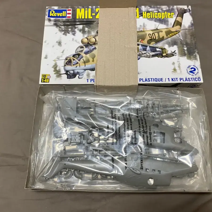 Revell Germany 1/48 Mil Mi-24D Hind