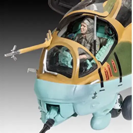 Revell Germany 1/48 Mil Mi-24D Hind