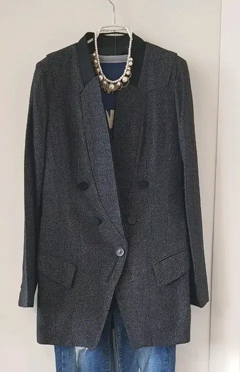 Z-Cut Long Jacket