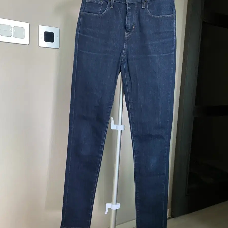 Levi's 리바이스 high rise skinny 25