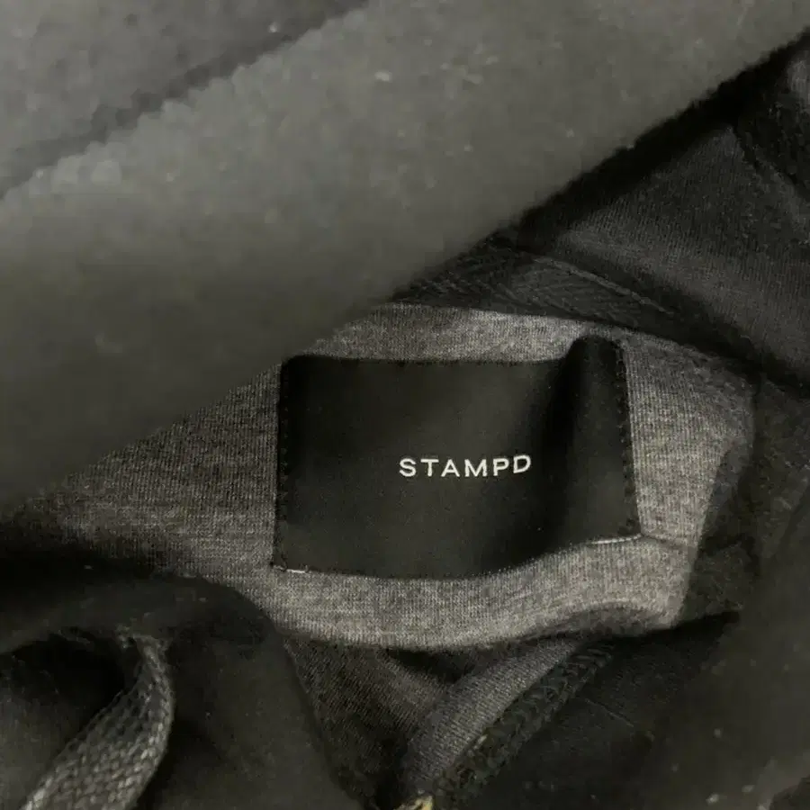 STAMPD 스탬피디 후디