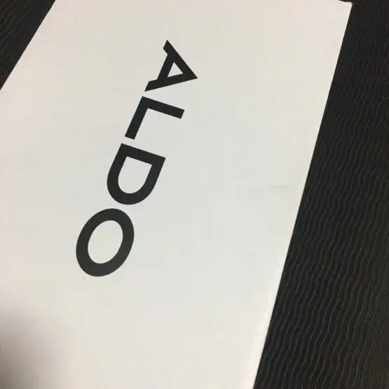 [230] 알도 ALDO 악어가죽패턴 캐쥬얼 블로퍼 뮬 소가죽