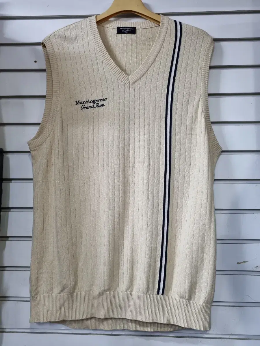 Munsing Men's Knit Vest