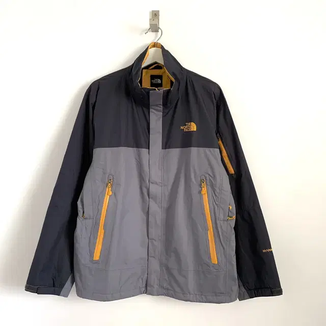 northface windbreak - goretex