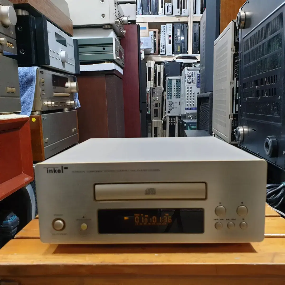 인켈 CDP  858V 미니