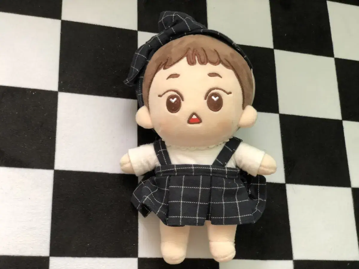 20cm xiumin doll /Ashmini Mini 