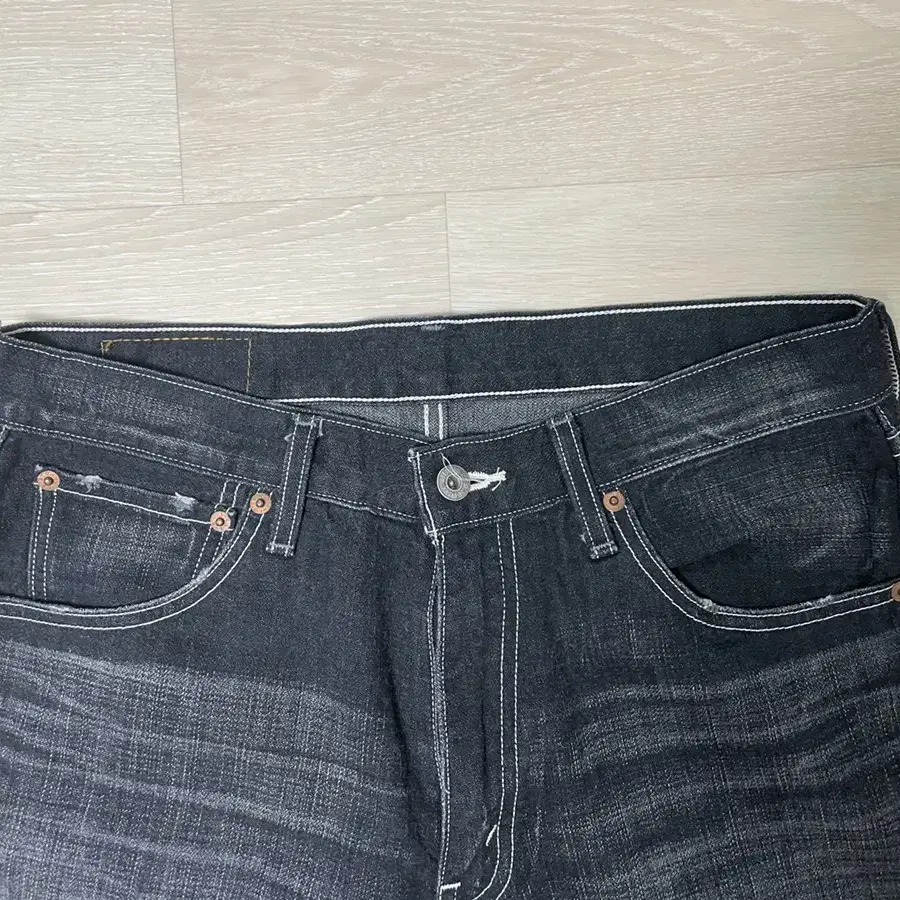 Levis 리바이스 503 Every Garment Guaranteed