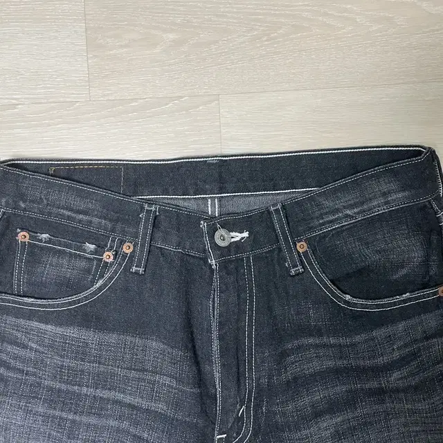 Levis 리바이스 503 Every Garment Guaranteed