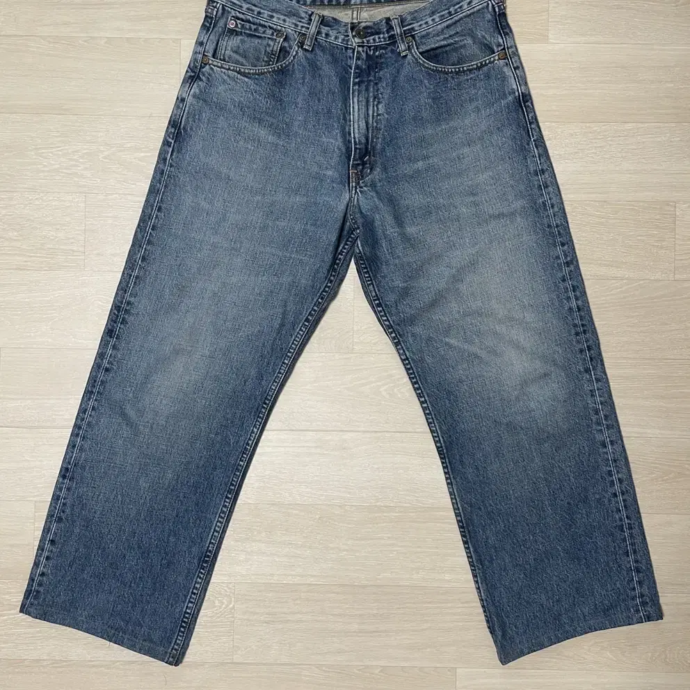 Levis 리바이스 504 Every Garment Guaranteed