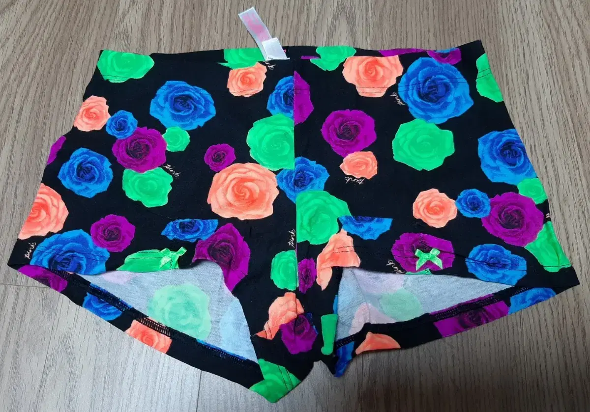 ( Genuine / New ) victoria Secret PINK Panty Underwear Barf