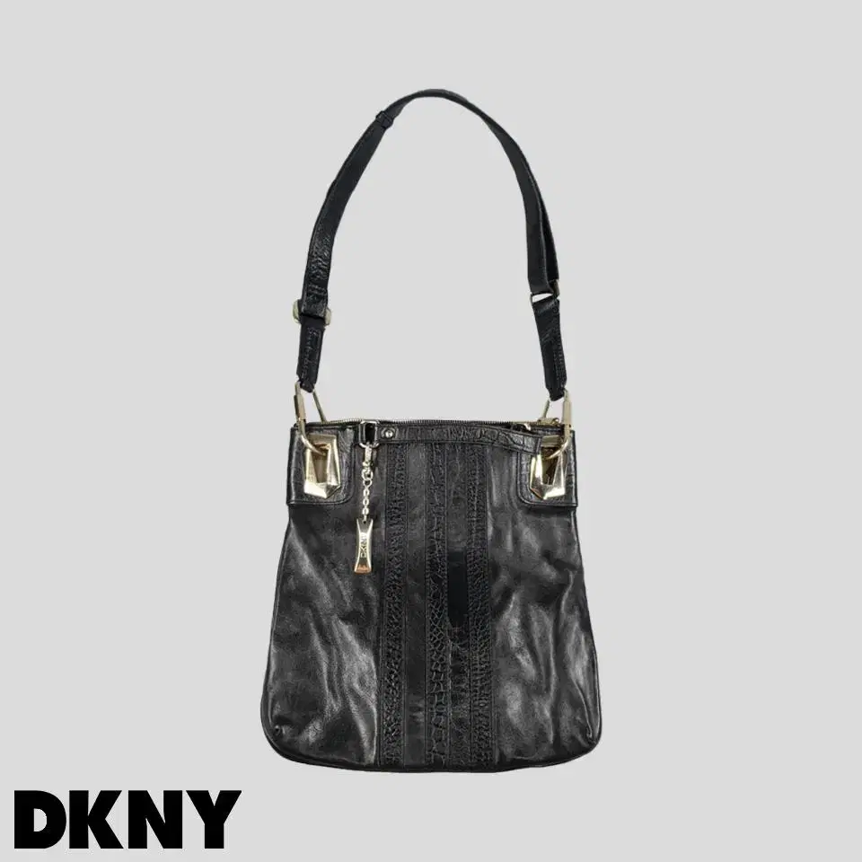 DKNY 디케이앤와이 블랙 골드 소가죽 레더 키링 투웨이 핸드백 숄더백