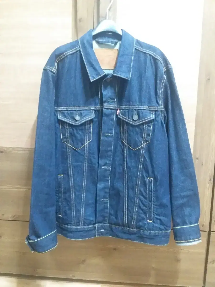 Levi's Jeans Jacket size L sells