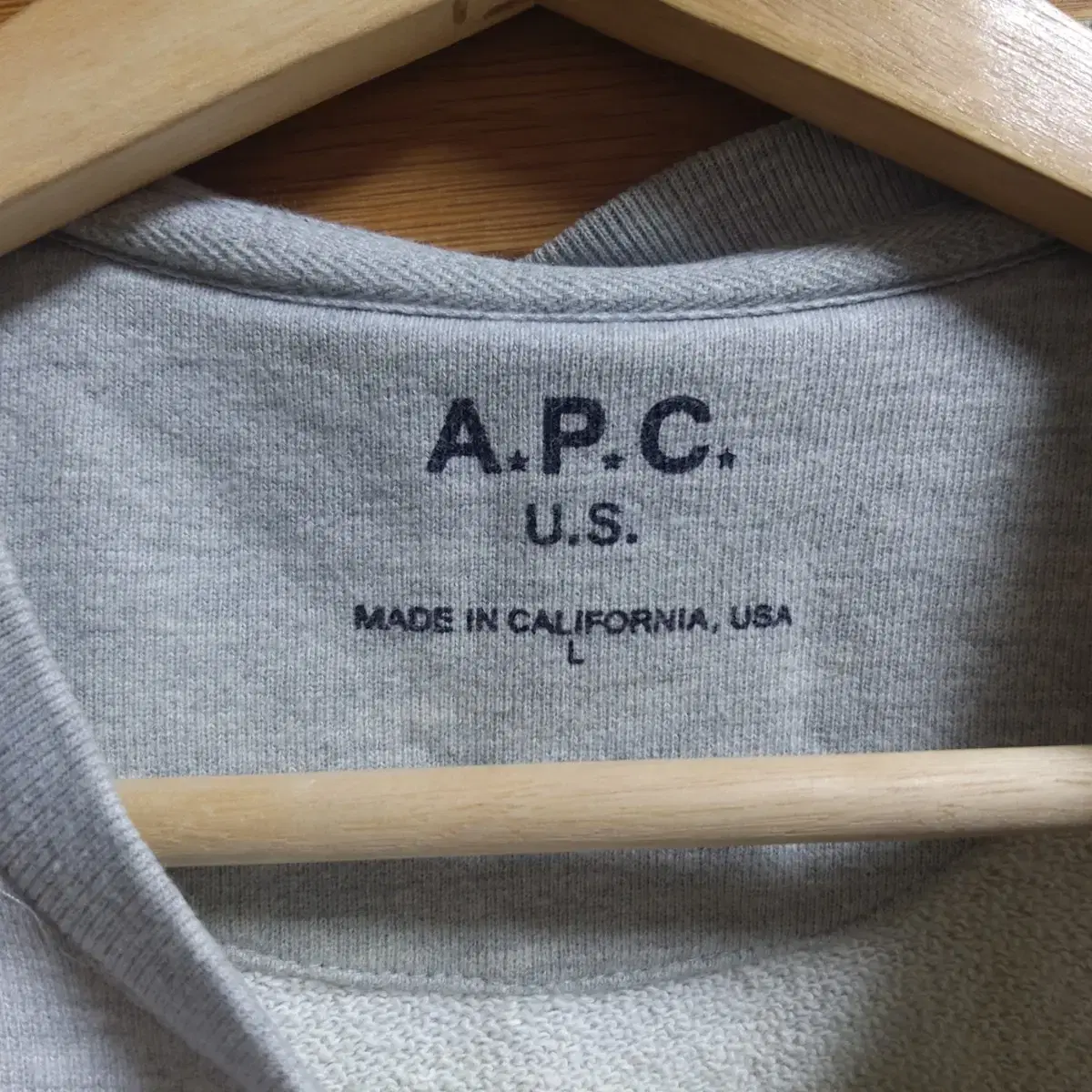 아페쎄 A.P.C U.S. 맨투맨 made in California US