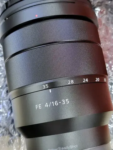 소니 fe 16-35mm f4 sel1635z 16-35 짜이스 — Main product photo