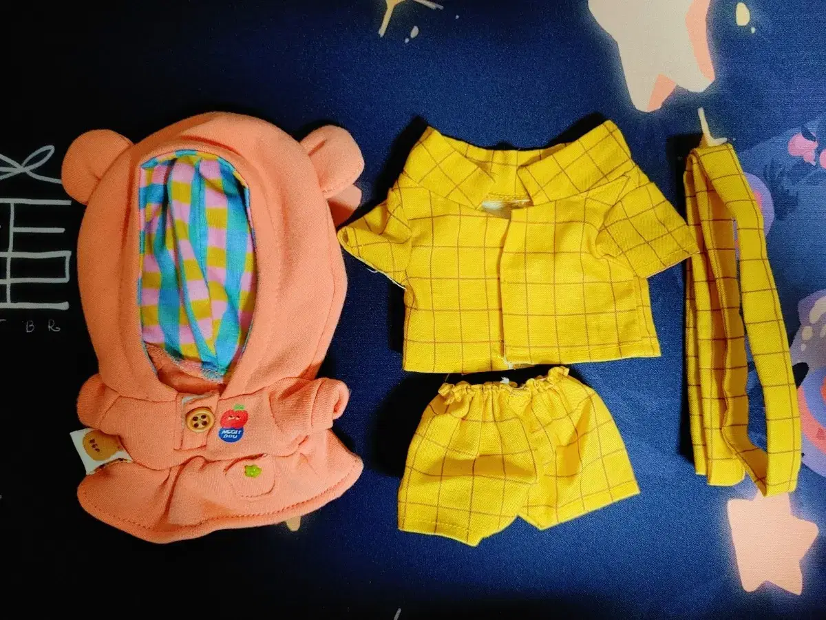 20cm 15cm doll clothes WTS