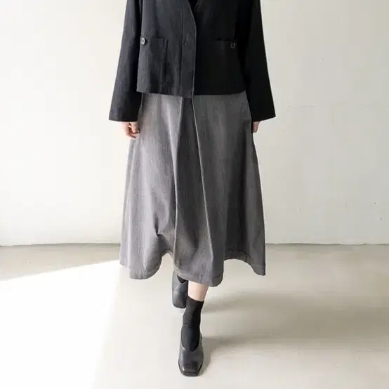 유노이아 niko skirt