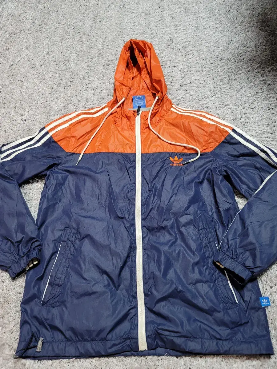 adidas Hooded Zip-Up Barrier Jacket