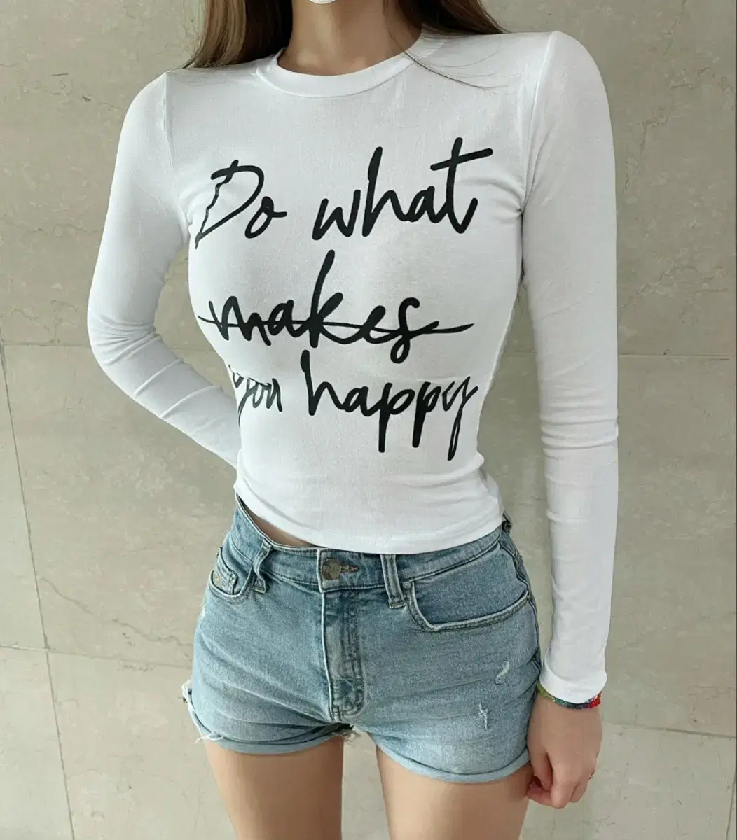 Happy Tee/Below wholesale price