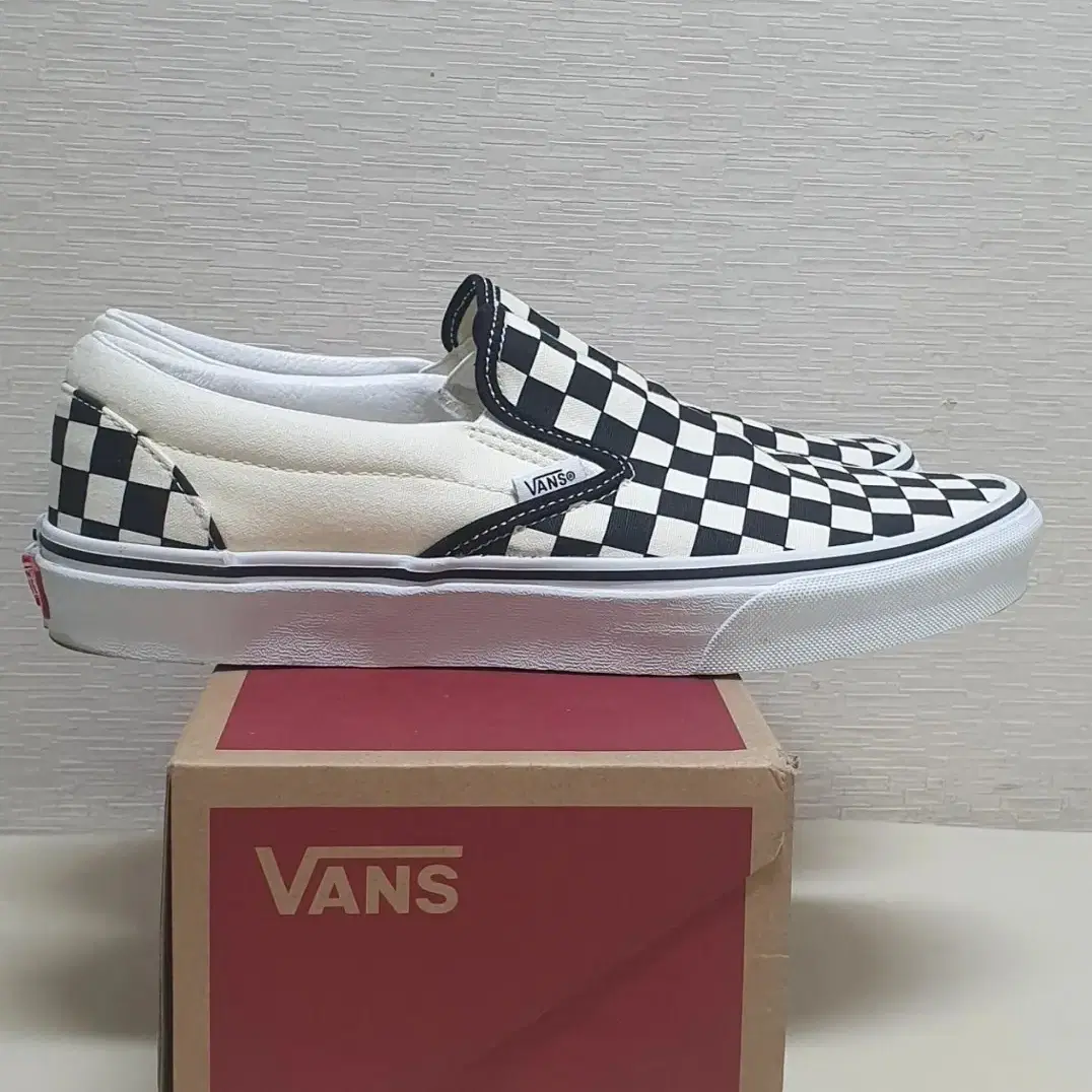 [정품] [새 상품] 반스 VANS 체커보드