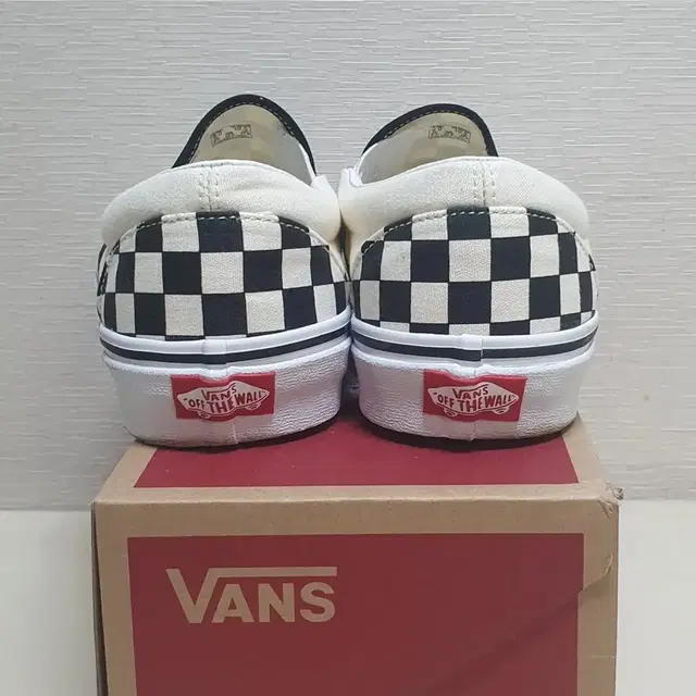 [정품] [새 상품] 반스 VANS 체커보드