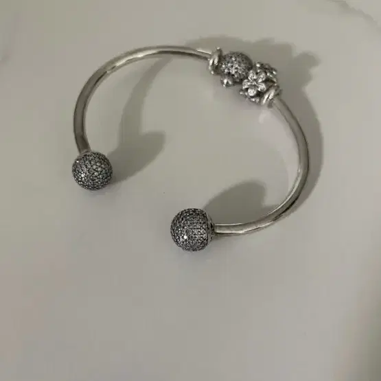 [Pandora 판도라]Movements open pave bangle