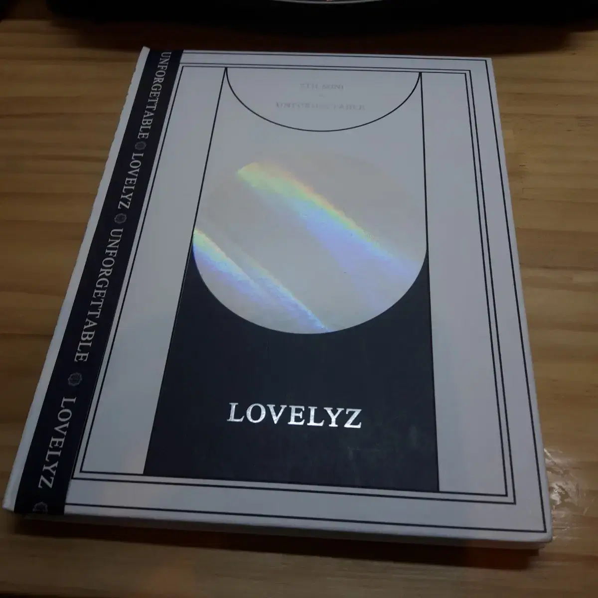 Sell Lovelyz album (Obliviate / Bells / Now, Us) 