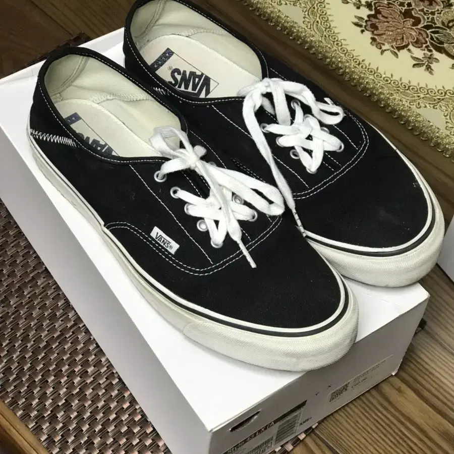 알릭스 x 반스 alyx x vans 어쎈틱