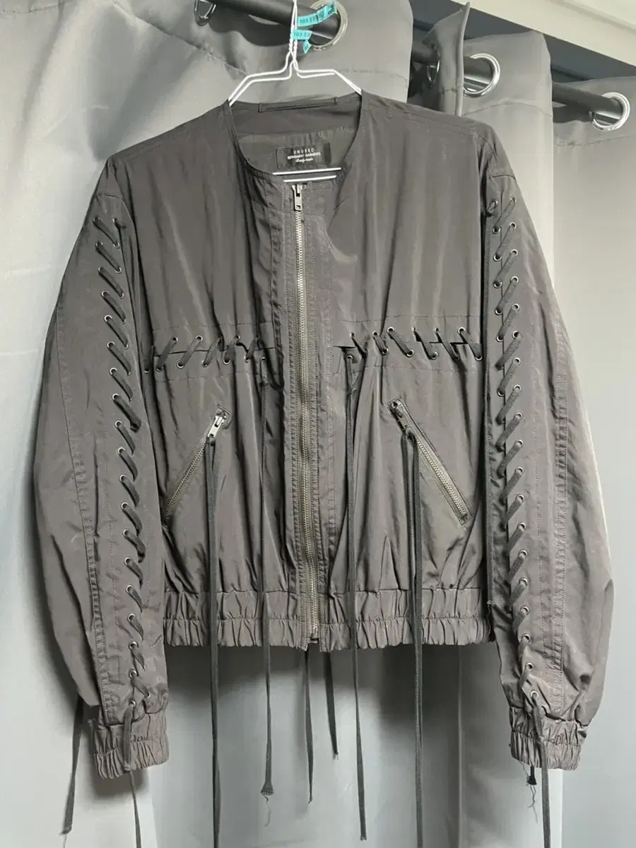 I have an unused lace-up MA-1 jacket for sale.