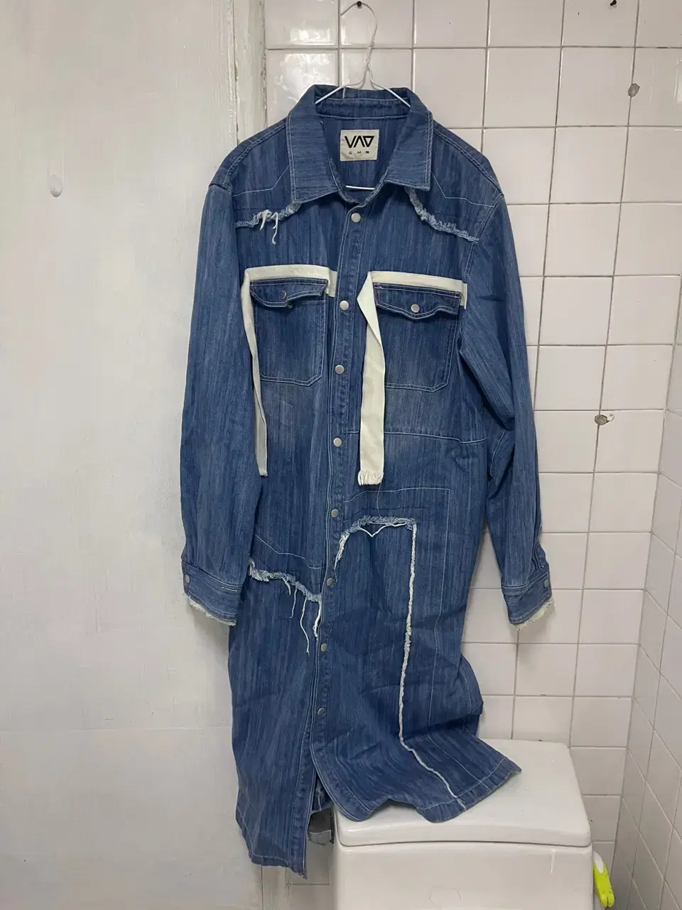 L) VAO Piping Remake Denim Long Coat