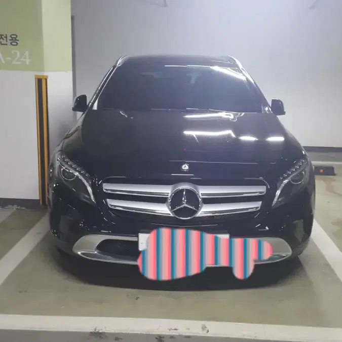 16년 벤츠 Gla 200d 순정 그릴