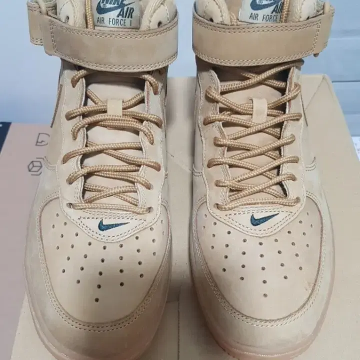 나이키 에어포스원 된장 flax af1