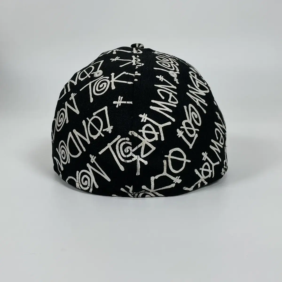 stussy curly s 스투시  뉴에라 로고 볼캡 모자